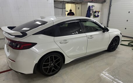 Honda Civic, 2021 год, 2 700 000 рублей, 5 фотография