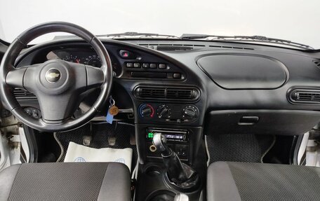 Chevrolet Niva I рестайлинг, 2012 год, 485 000 рублей, 15 фотография