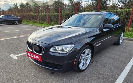 BMW 7 серия, 2015 год, 2 690 000 рублей, 2 фотография