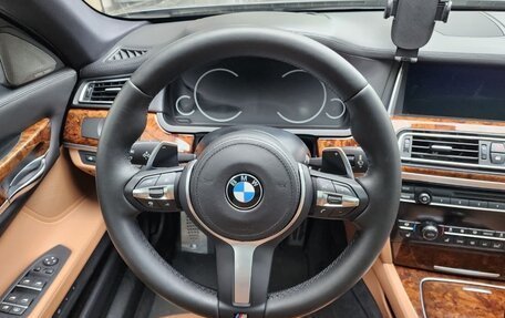 BMW 7 серия, 2015 год, 2 690 000 рублей, 18 фотография