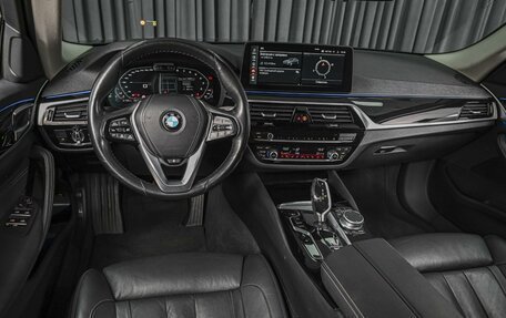 BMW 5 серия, 2020 год, 5 096 000 рублей, 9 фотография