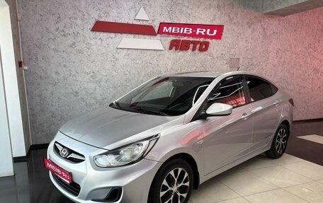 Hyundai Solaris II рестайлинг, 2013 год, 895 000 рублей, 1 фотография