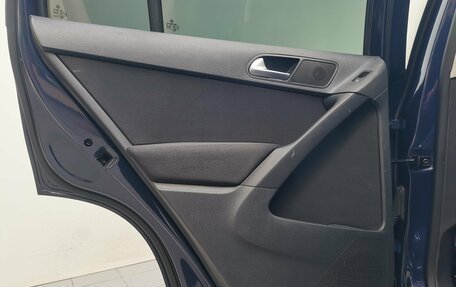 Volkswagen Tiguan I, 2013 год, 920 000 рублей, 32 фотография