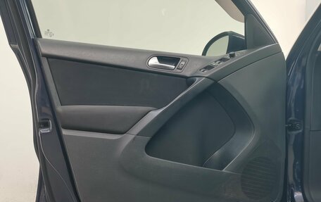 Volkswagen Tiguan I, 2013 год, 920 000 рублей, 30 фотография