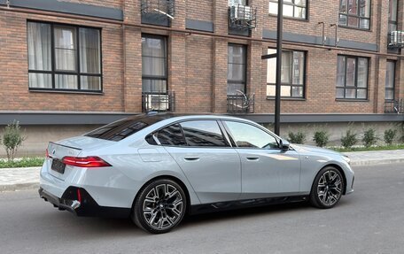 BMW 5 серия, 2024 год, 7 150 000 рублей, 2 фотография