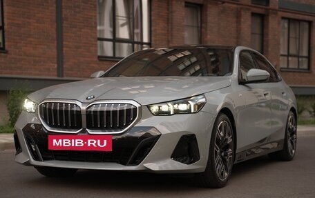 BMW 5 серия, 2024 год, 7 150 000 рублей, 8 фотография