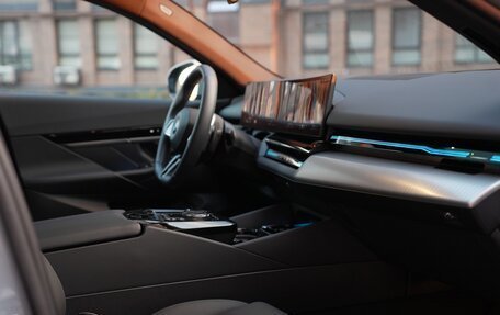 BMW 5 серия, 2024 год, 7 150 000 рублей, 31 фотография