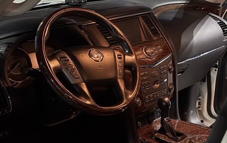 Nissan Patrol, 2014 год, 3 000 000 рублей, 13 фотография