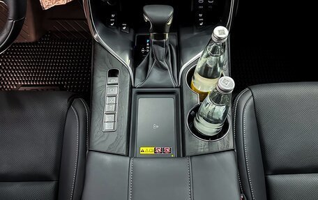 Lexus LX, 2025 год, 23 350 000 рублей, 31 фотография