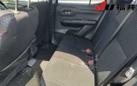 Toyota Raize I, 2019 год, 1 231 000 рублей, 6 фотография