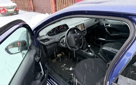 Peugeot 208 II, 2013 год, 620 000 рублей, 6 фотография