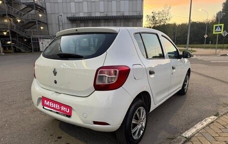 Renault Sandero II рестайлинг, 2018 год, 600 000 рублей, 11 фотография