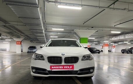 BMW 5 серия, 2014 год, 2 049 000 рублей, 2 фотография
