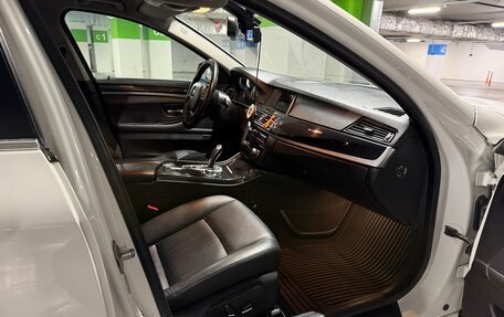 BMW 5 серия, 2014 год, 2 049 000 рублей, 10 фотография