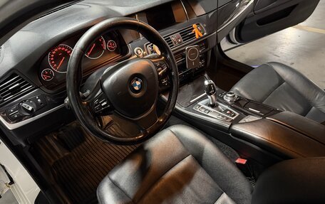 BMW 5 серия, 2014 год, 2 049 000 рублей, 17 фотография