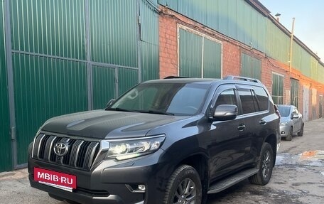 Toyota Land Cruiser Prado 150 рестайлинг 2, 2019 год, 6 000 000 рублей, 5 фотография