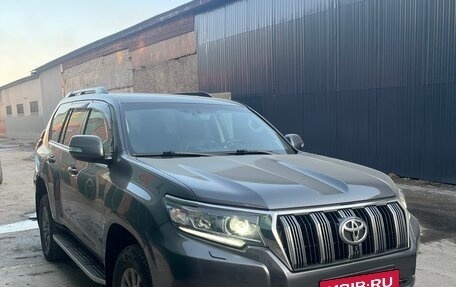 Toyota Land Cruiser Prado 150 рестайлинг 2, 2019 год, 6 000 000 рублей, 2 фотография