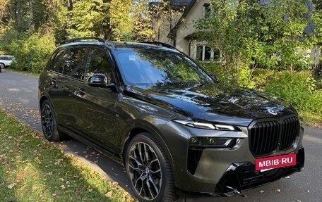 BMW X7, 2022 год, 13 500 000 рублей, 5 фотография