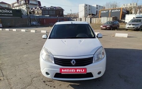 Renault Sandero I, 2013 год, 450 000 рублей, 3 фотография