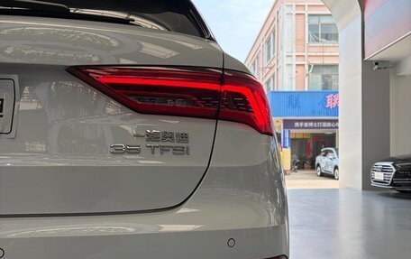 Audi Q3, 2023 год, 2 677 700 рублей, 7 фотография