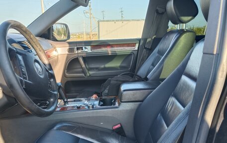 Volkswagen Touareg III, 2005 год, 545 000 рублей, 13 фотография