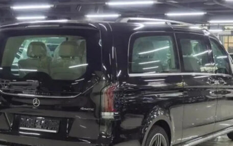 Mercedes-Benz V-Класс, 2025 год, 14 697 169 рублей, 3 фотография