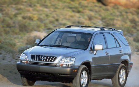 Lexus RX IV рестайлинг, 2002 год, 1 360 000 рублей, 1 фотография