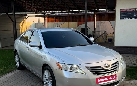 Toyota Camry, 2007 год, 950 000 рублей, 5 фотография