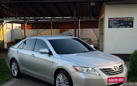 Toyota Camry, 2007 год, 950 000 рублей, 6 фотография