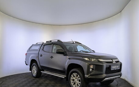Mitsubishi L200 IV рестайлинг, 2019 год, 2 850 000 рублей, 3 фотография