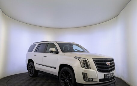 Cadillac Escalade IV, 2020 год, 6 100 000 рублей, 3 фотография