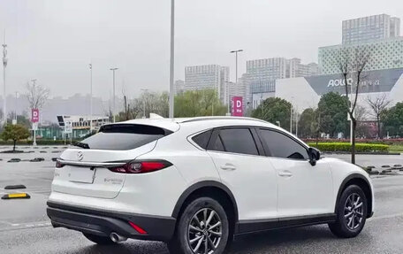 Mazda CX-4, 2023 год, 1 680 000 рублей, 4 фотография
