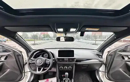 Mazda CX-4, 2023 год, 1 680 000 рублей, 9 фотография