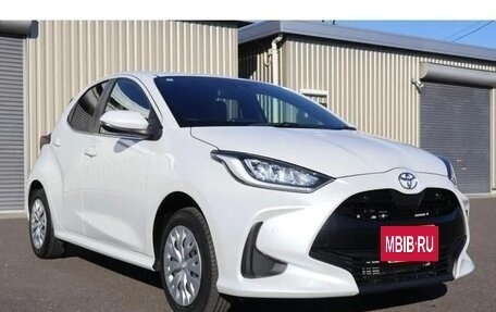 Toyota Yaris, 2022 год, 875 000 рублей, 3 фотография