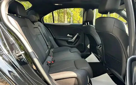 Mercedes-Benz A-Класс, 2023 год, 1 725 000 рублей, 19 фотография