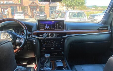 Lexus LX III, 2017 год, 9 550 000 рублей, 5 фотография