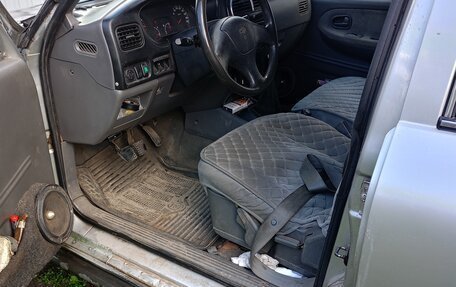 KIA Sportage IV рестайлинг, 2003 год, 285 000 рублей, 19 фотография