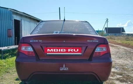 Daewoo Nexia I рестайлинг, 2012 год, 130 000 рублей, 2 фотография