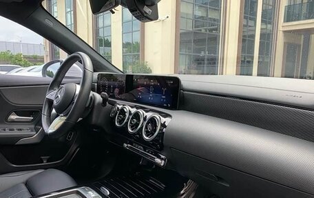 Mercedes-Benz A-Класс, 2023 год, 1 700 000 рублей, 22 фотография