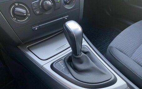 BMW 1 серия, 2009 год, 959 000 рублей, 26 фотография