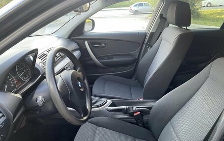 BMW 1 серия, 2009 год, 959 000 рублей, 25 фотография