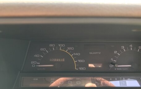 Mazda Cosmo HB, 1983 год, 2 800 000 рублей, 12 фотография