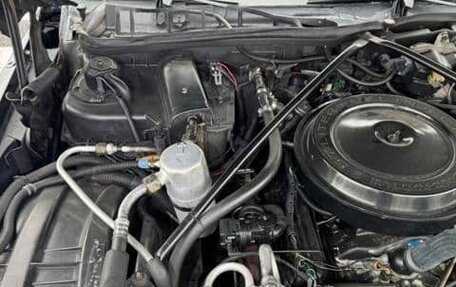 Cadillac Fleetwood I, 1991 год, 7 100 000 рублей, 38 фотография