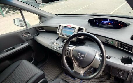 Honda Freed I, 2014 год, 1 000 000 рублей, 12 фотография