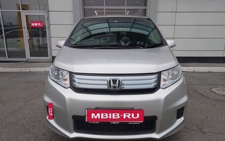 Honda Freed I, 2014 год, 1 000 000 рублей, 2 фотография