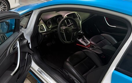 Opel Astra J, 2013 год, 1 600 000 рублей, 5 фотография