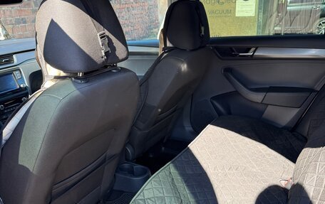 Skoda Rapid I, 2018 год, 1 320 000 рублей, 17 фотография