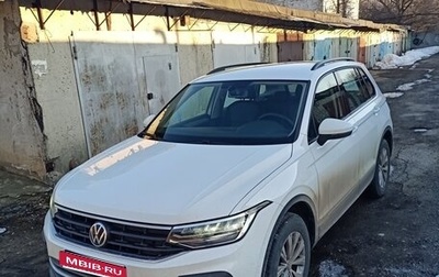 Volkswagen Tiguan II, 2020 год, 2 750 000 рублей, 1 фотография