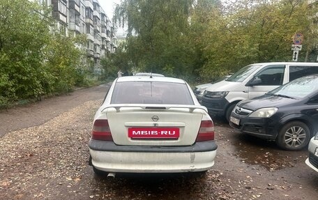Opel Vectra B рестайлинг, 1997 год, 115 000 рублей, 3 фотография