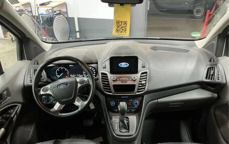 Ford Tourneo Connect II рестайлинг, 2022 год, 1 842 000 рублей, 11 фотография